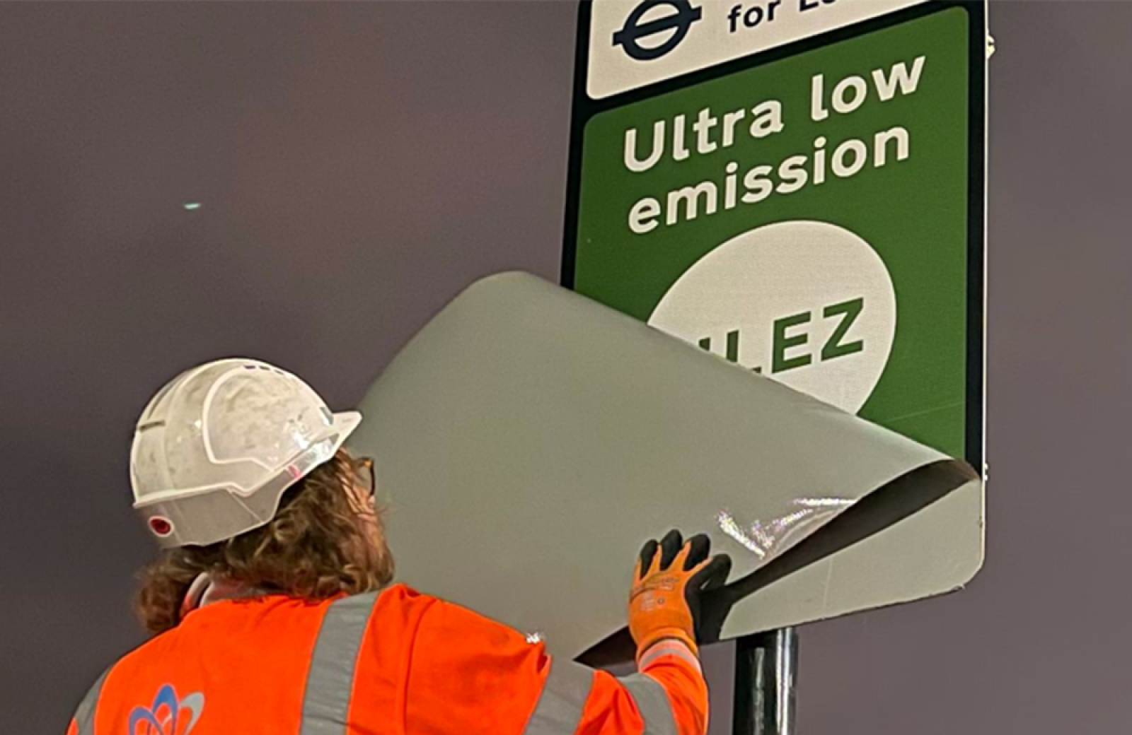 London ULEZ sign